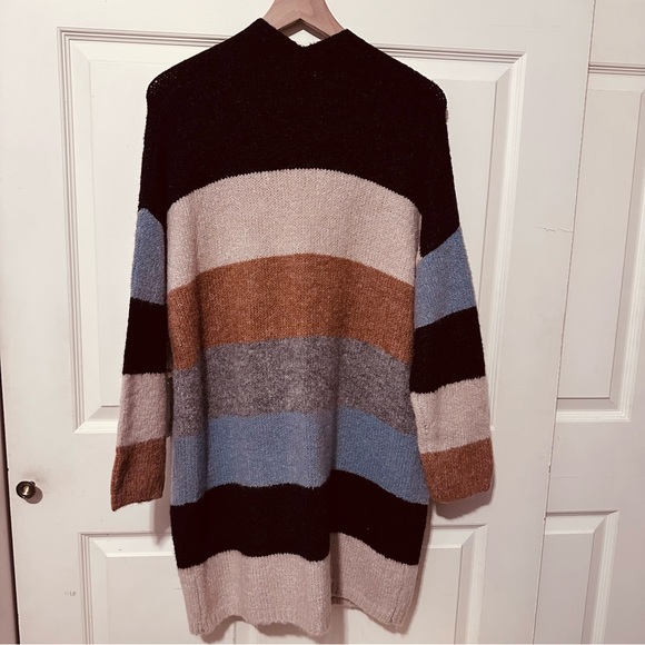 Dreamers by Debut | Cardigan | Stripe Long Cardigan - Picture 4 of 15